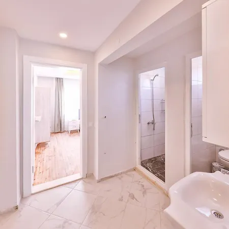 Ayshe Apartmán