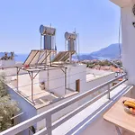 Ayshe Apartament *